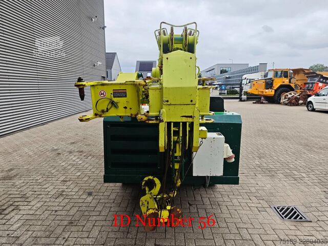 Minikraan Unic URW 706 CDE