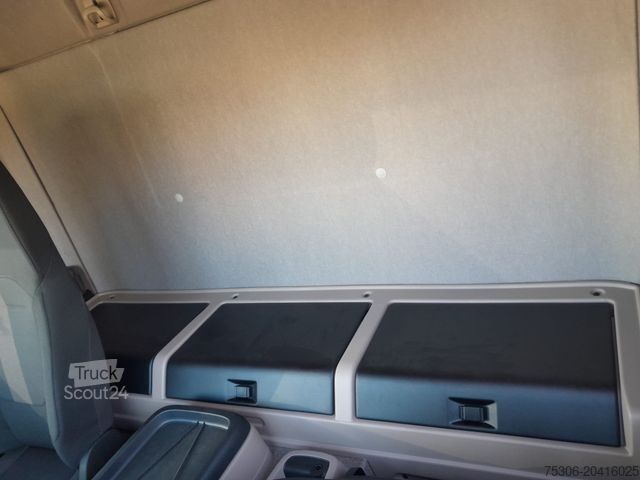 Kühlkoffer-LKW DAF FA XB 310 18t Kress Kühlaufbau