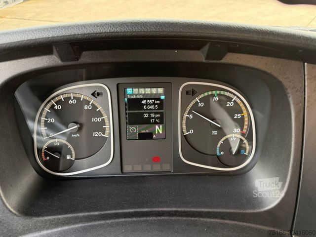 Furgon cu prelată laterală MERCEDES-BENZ ATEGO 818 L Pritsche/Plane 6,4 m LBW 1 T*SCHIEBE