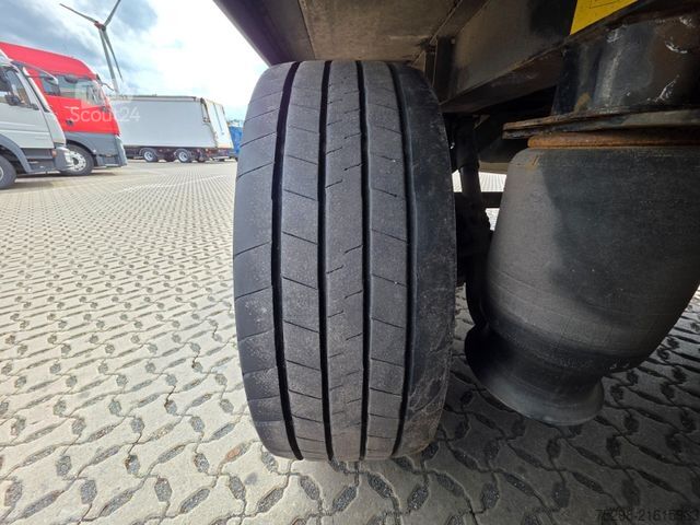 Reefer semitrailer KRONE SD/Trennwand/Doppelverd./ Doppelst./ATP/TIR