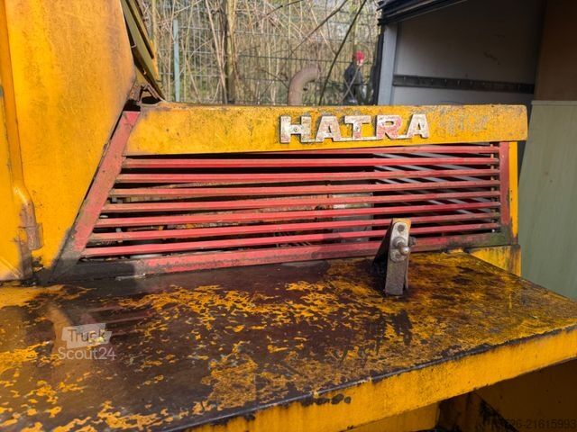 Buldoexcavator  Hatra 600