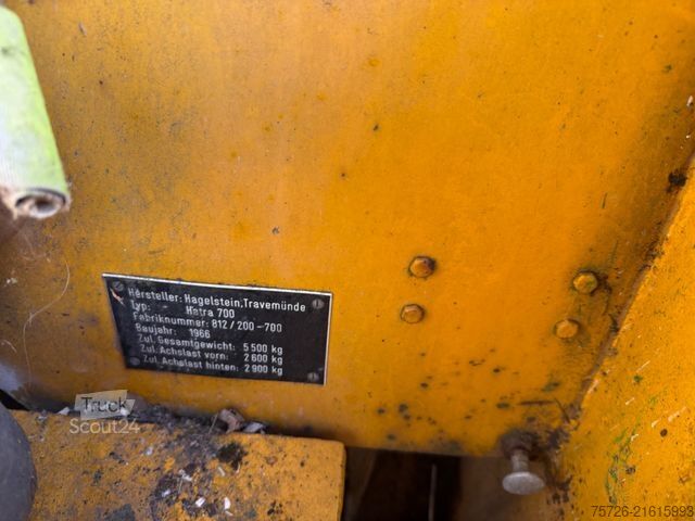 Buldoexcavator  Hatra 600