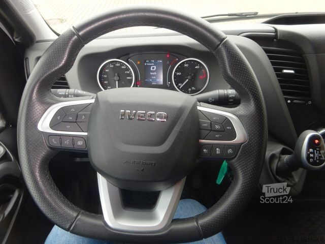 High top van IVECO Daily Kasten 35 S 16A8 V 156PS ACC AHK Luftfed.
