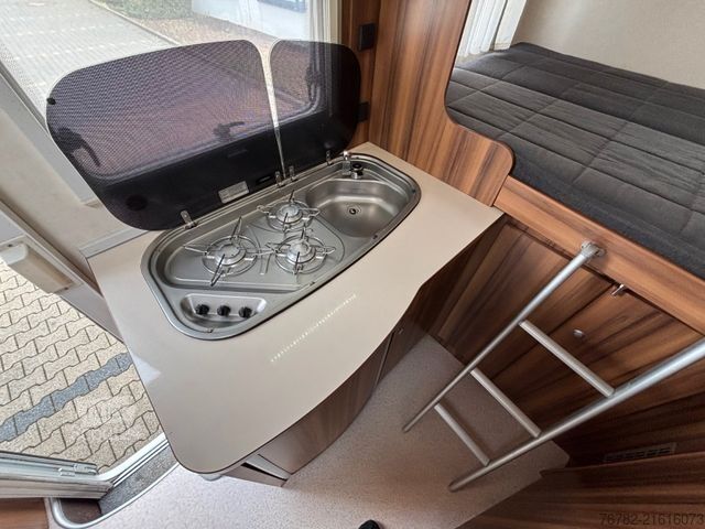 Alcove camper WEINSBERG Fiat 2,3d Markise SAT-TV Fahrradträger