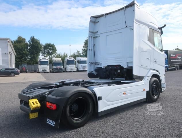 Standard SZM DAF XG+ 530 Intarder Standklima Navigation Leder
