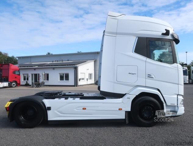 Standard SZM DAF XG+ 530 Intarder Standklima Navigation Leder