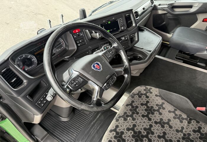 Tractor estándar Scania R 450 A 4x2 Retarder / Swiss-Vehicle