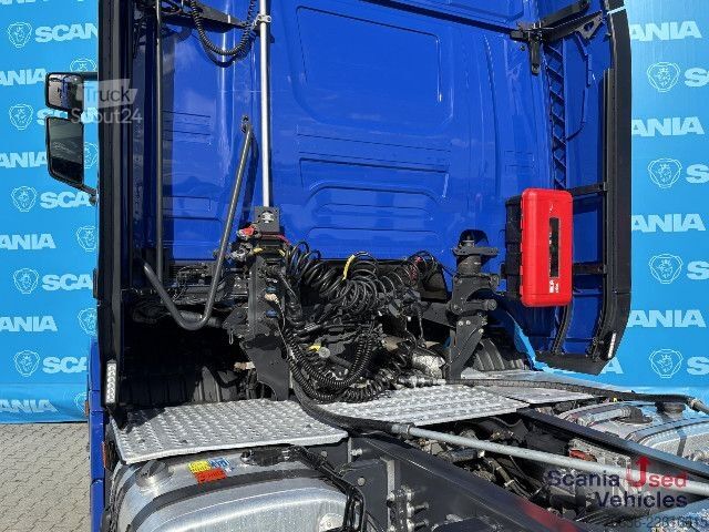 وحدة جرار قياسية Scania R 460 A6x2/4NA DIFF-L RETARDER HYDRO VECTO 3
