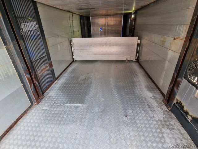 Перевезення великої рогатої худоби Volvo FH 13.500 Globetrotter 8x2*6 - 3 deck livestock...