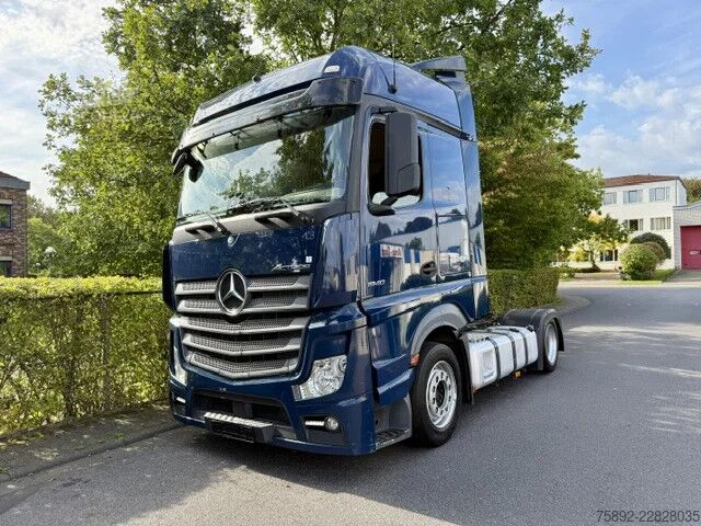 Обем SZM Mercedes-Benz Actros 1840 BigSpace/LowLiner Voll Luft/Eu6/371tkm
