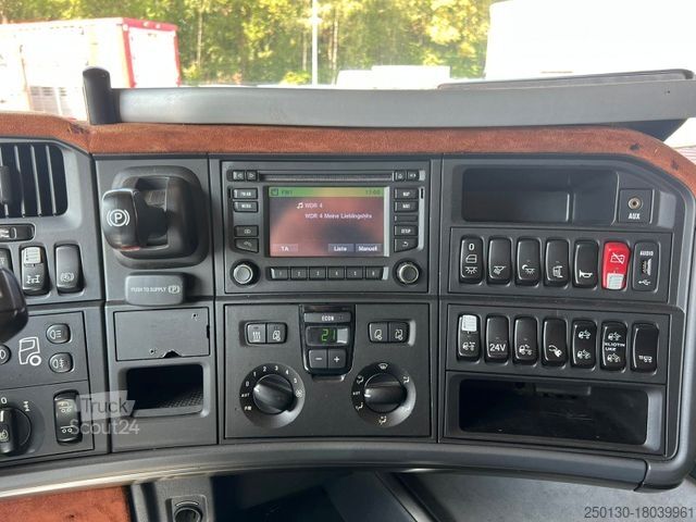 Standard trækkerunit SCANIA R 620 V8 6x2 Liftachse Boogie Longline