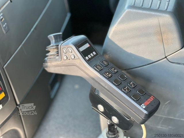 Камион с кука за контейнери MAN TGS 35.400 8x4 HIAB-Abrollkipper