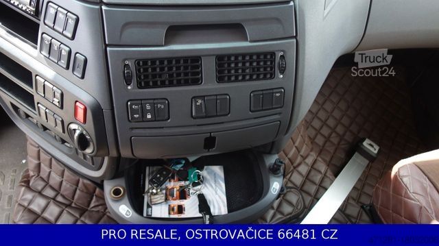 Стандартний тягач DAF XF 460 FT SSC EURO 6 - STANDKLIMA