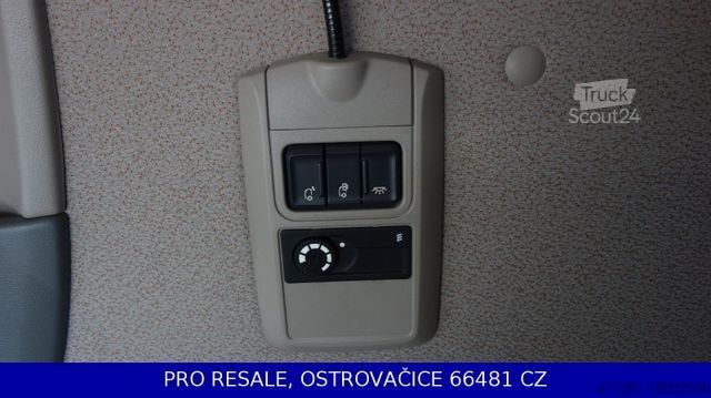 Стандартний тягач DAF XF 460 FT SSC EURO 6 - STANDKLIMA