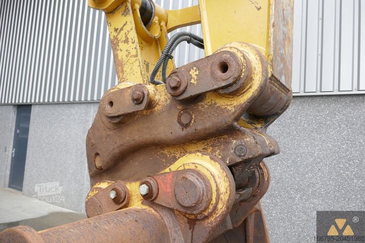 Excavateur sur chenilles Caterpillar 336EL