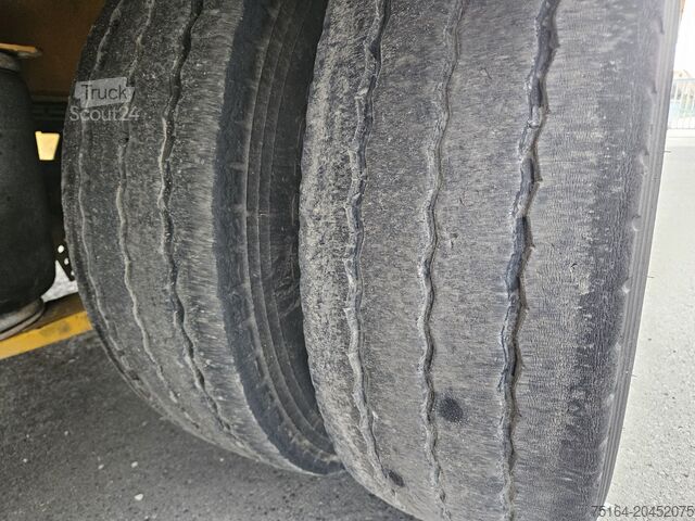 Semirimorchio a caricamento basso ES-GE 4.SOU-25-40.2N teleskopierbar