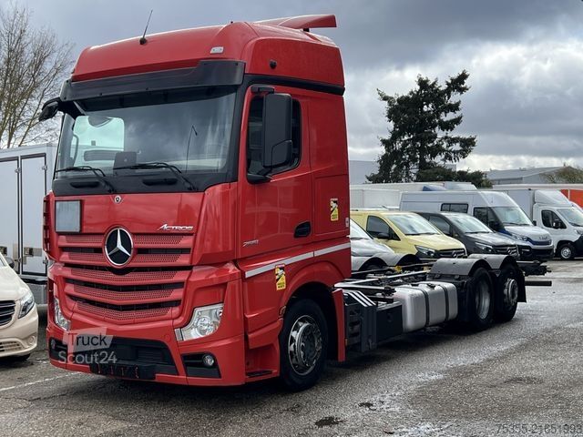 Wechselfahrgestell LKW MERCEDES-BENZ Actros 2551 6X2 Lenkachse Volumen BDF Retarder