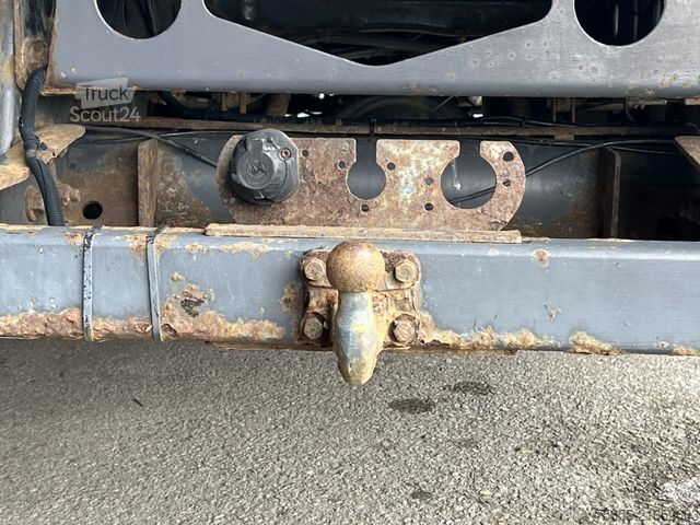 Furgone chiuso MERCEDES-BENZ Atego 818 Klima LBW 1.000kg 6,1m AHK orig 178´km