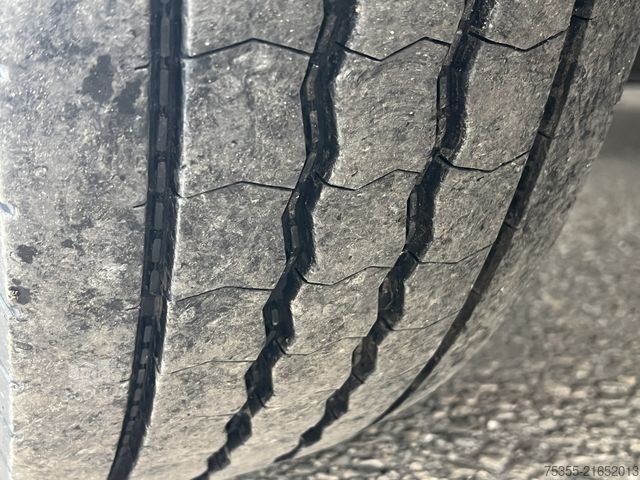 Furgone chiuso MERCEDES-BENZ Atego 818 Klima 6,1m LBW 1.000kg Kamera Tempomat