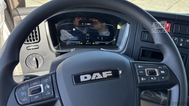 LKW mit Getränkeaufbau DAF FA XB 260 12t  Swing-Board-Aufbau