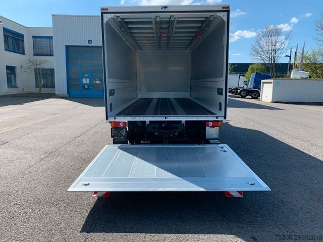 Camion de boissons DAF FA XB 260 12t  Swing-Board-Aufbau