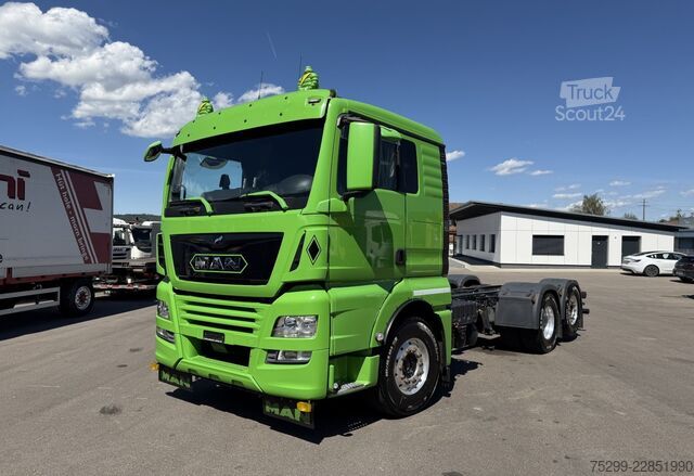 2018 MAN TGX 26.500 6x2*4 s prídavným pohonom MAN TGX 26.500 6x2*4 Nebenantrieb / Swiss-Vehicle