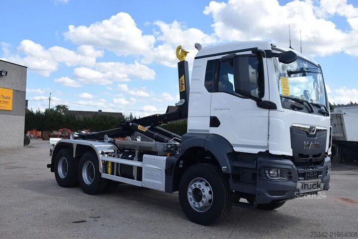 Система крюкових кронштейнів MAN TGS 33.440 NIEUW