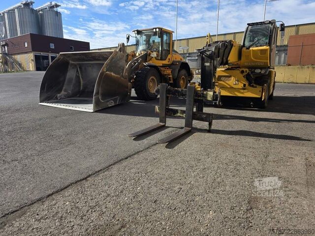 Hjullaster VOLVO L90H Radlader 4x4 Klima, Schnellwechsler