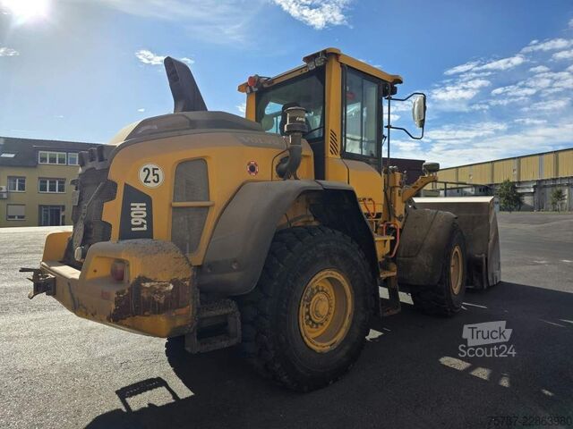 Hjullaster VOLVO L90H Radlader 4x4 Klima, Schnellwechsler