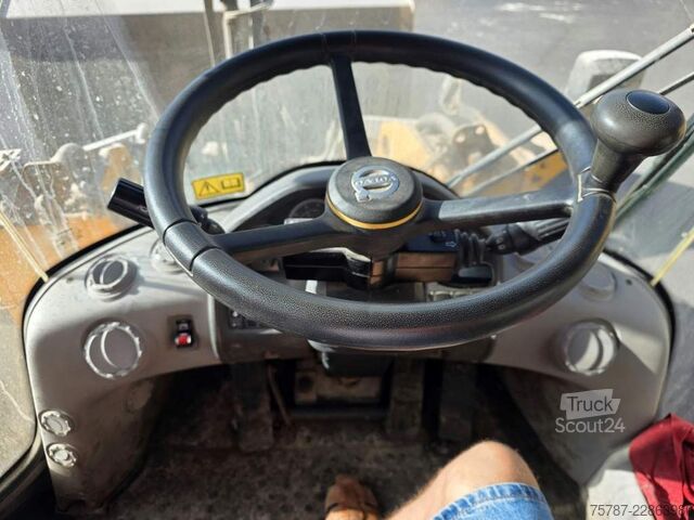 Hjullaster VOLVO L90H Radlader 4x4 Klima, Schnellwechsler