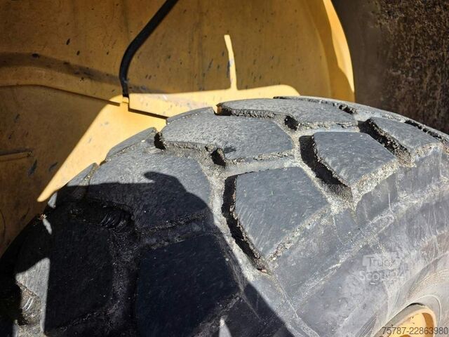 Hjullaster VOLVO L90H Radlader 4x4 Klima, Schnellwechsler