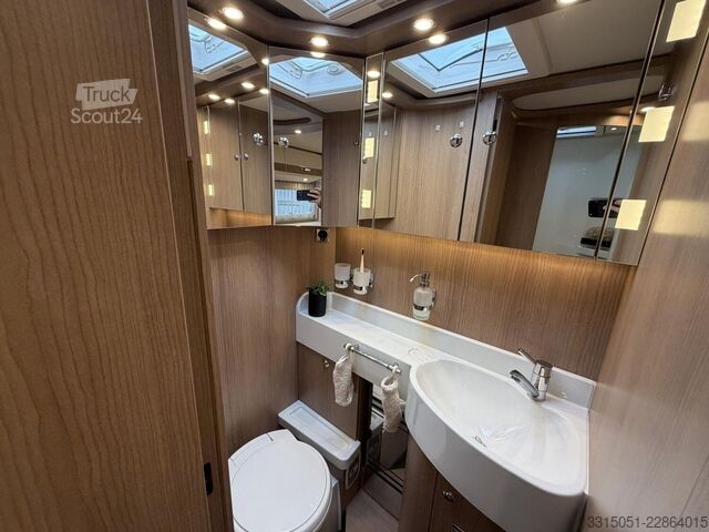 Integruota kemperis MALIBU I 490 LE Hubstützen+Solar+Lithium+Alde+Sat TV