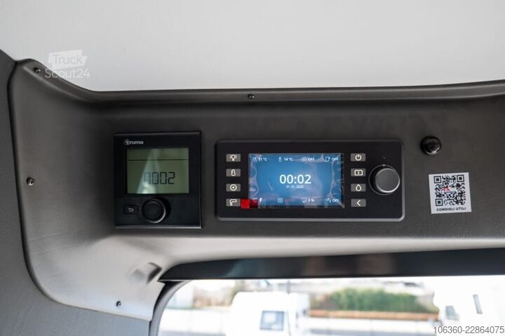 SUN LIVING V 55 SP TENTTOP - COMFORT EDITION MINI KEMPINGO AUTOMOBILIS SU TUALETU, NAUJAS SUN LIVING V 55 SP TentTop - COMFORT EDITION