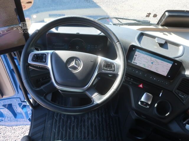 Τυπική μονάδα τράκτορα Mercedes Benz 1845 LS Gigaspace Vollspoiler Retarder