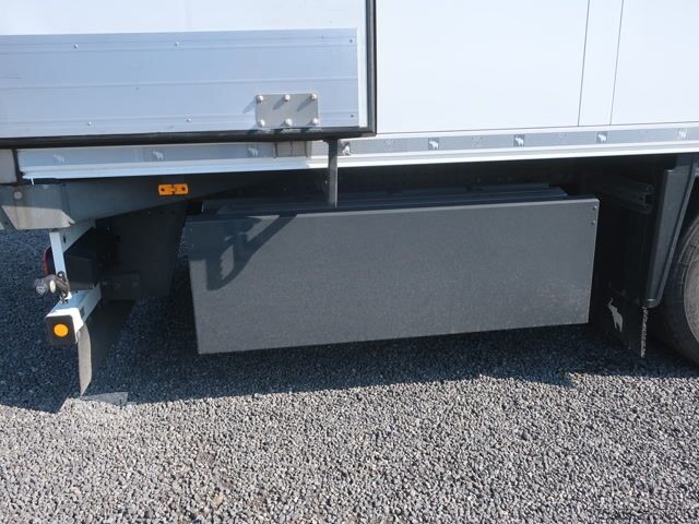 Hladilna polprikolica Schmitz Cargobull SKO 24 Doppelstock 2.700mm Vector HE19 2x PK