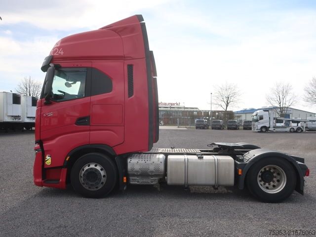 Τυπική μονάδα τράκτορα Iveco S-Way AS 440 S 46 Intarder PTO