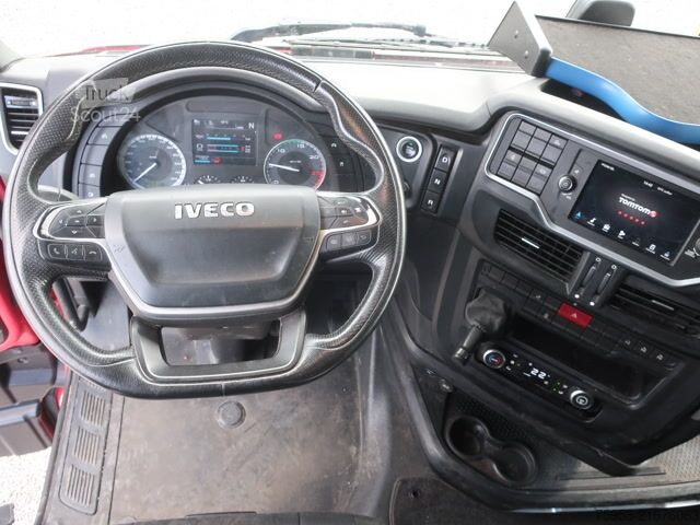 Τυπική μονάδα τράκτορα Iveco S-Way AS 440 S 46 Intarder PTO