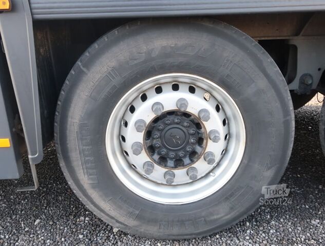 Hladilna polprikolica Schmitz Cargobull SKO 24 Doppelstock Thermo King SLXi 300