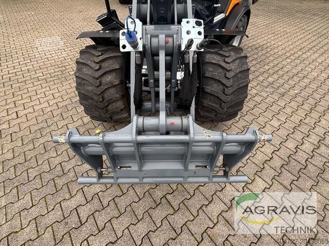 Yardlader Giant G5000