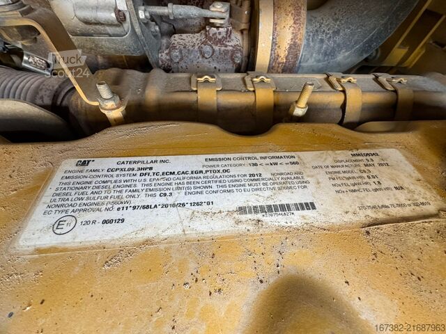 Yol greyderi Caterpillar 140M2 AWD