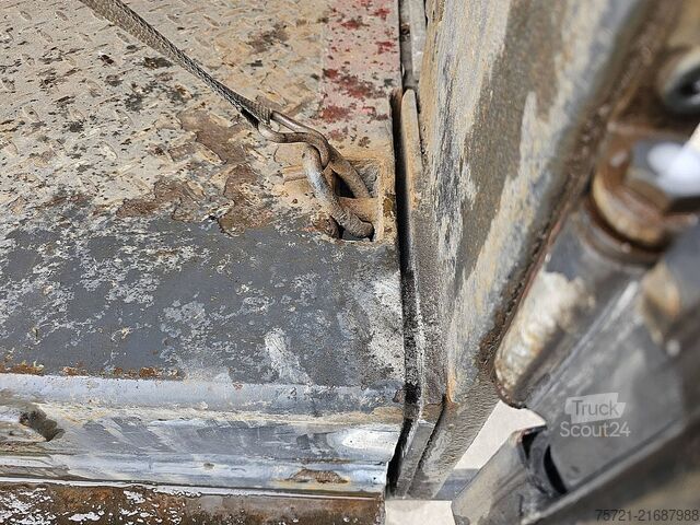 Nizki nakladalnik MEUSBURGER MPG-2 2 AXLE TRIDEC STEER