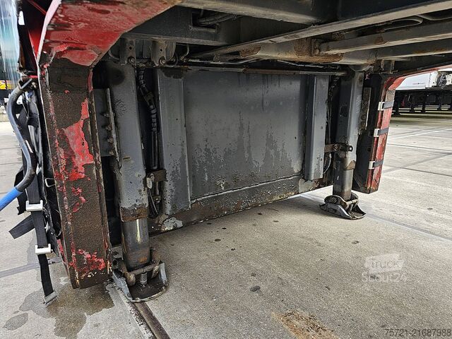 Nizki nakladalnik MEUSBURGER MPG-2 2 AXLE TRIDEC STEER