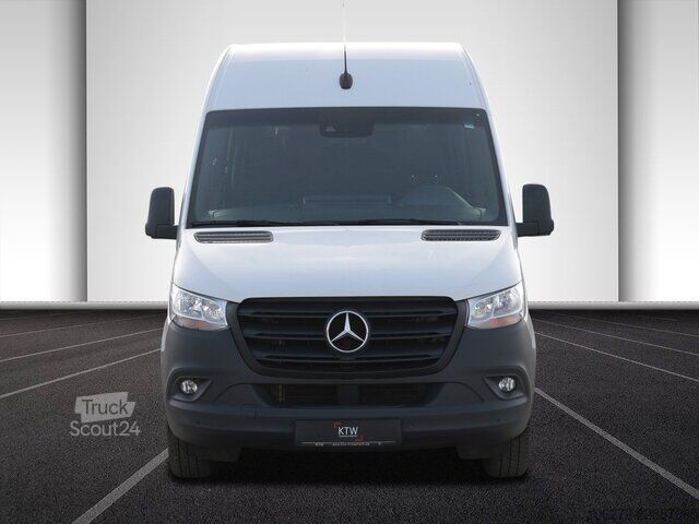 Ван Mercedes-Benz Sprinter 317 CDI Kombi,Rollstuhllift,8Sitze