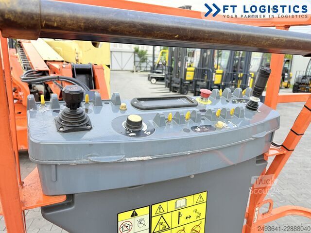 Teleskopowa podest roboczy JLG M450AJ HYBRID ONLY-235H 15700MM