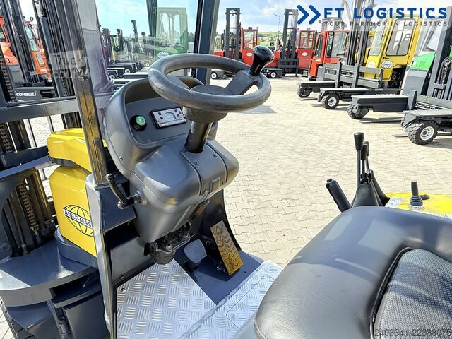Wózek widłowy do wąskich korytarzy Combilift AISLE MASTER 25WE TRIPLEX 6650MM