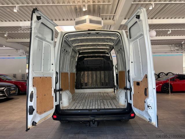 Furgoneta de caja alta NISSAN NV 400 2,3 dCi *Hoch+Lang*Klima*AHK*Garantie*
