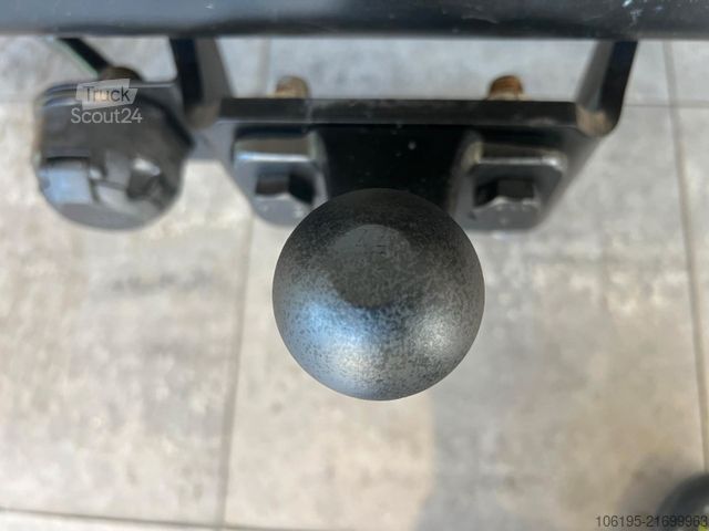 Furgoneta de caja alta NISSAN NV 400 2,3 dCi *Hoch+Lang*Klima*AHK*Garantie*