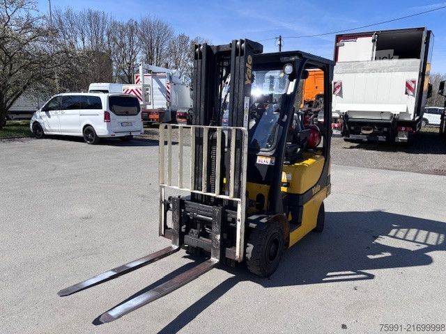 Dar koridorlu forklift YALE GLP 16 VX E2175