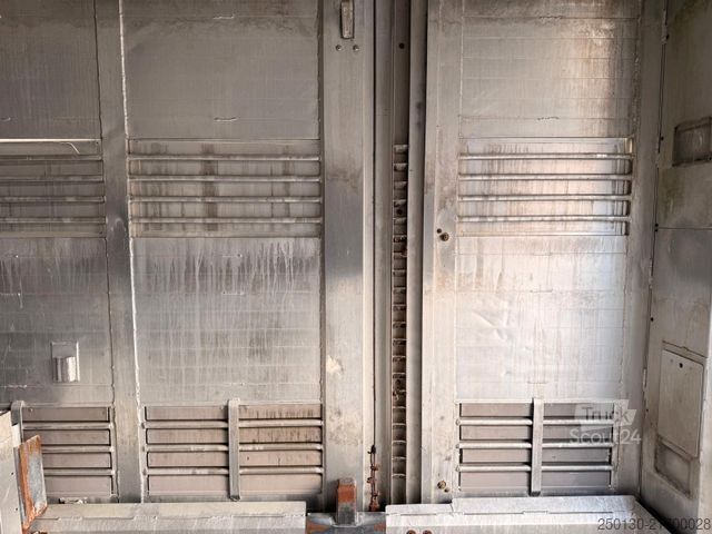 Arklių pervežimo priekaba MENKE-JANZEN 3.Stock mit Aggregat Tränke Durchladetüren