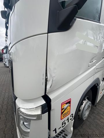 Standard SZM VOLVO FH460 4x2 BL ACC / KLIMA/ LDW / LED